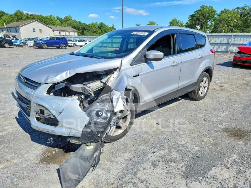 2016 Ford ESCAPE photo