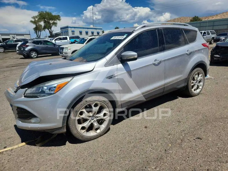 2016 Ford ESCAPE photo