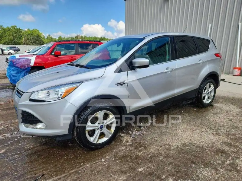 2016 Ford ESCAPE photo