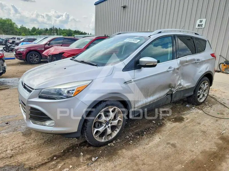 2016 Ford ESCAPE photo