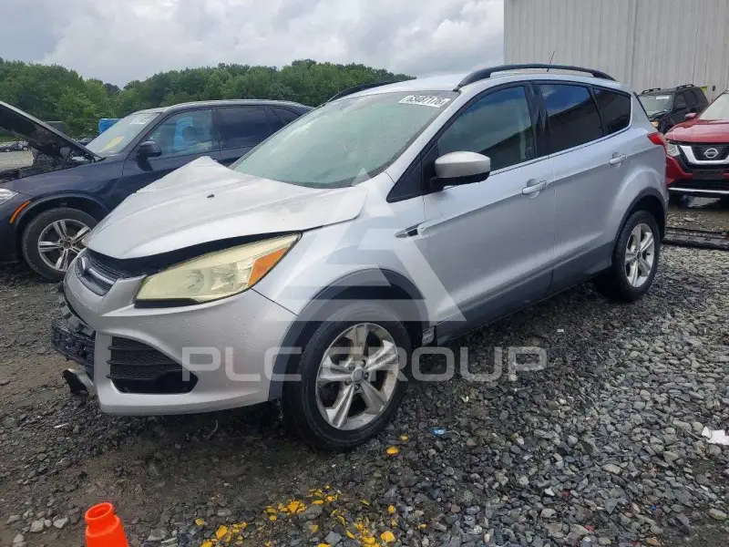 2016 Ford ESCAPE photo
