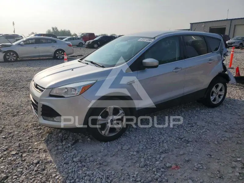 2016 Ford ESCAPE photo