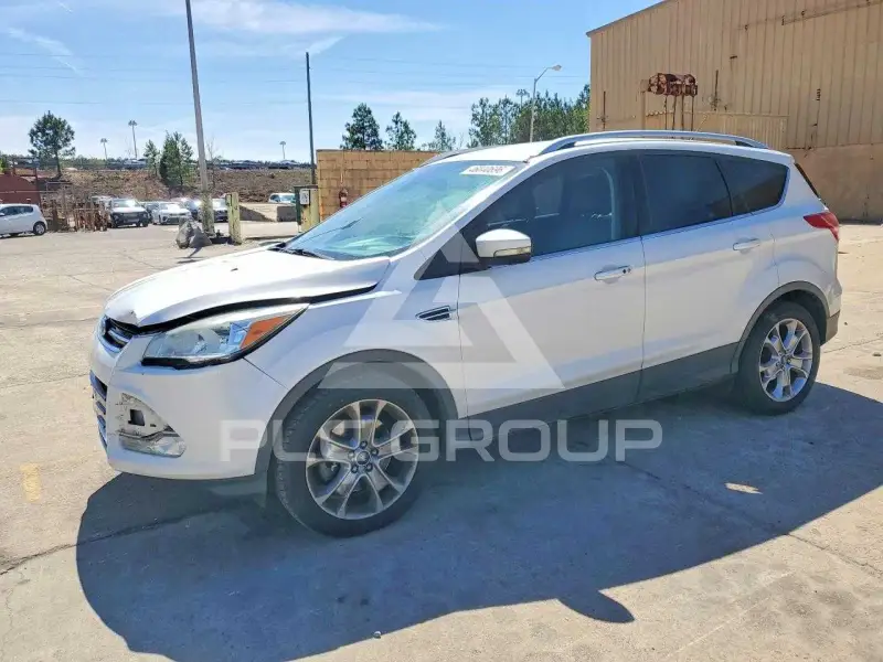 2016 Ford ESCAPE photo