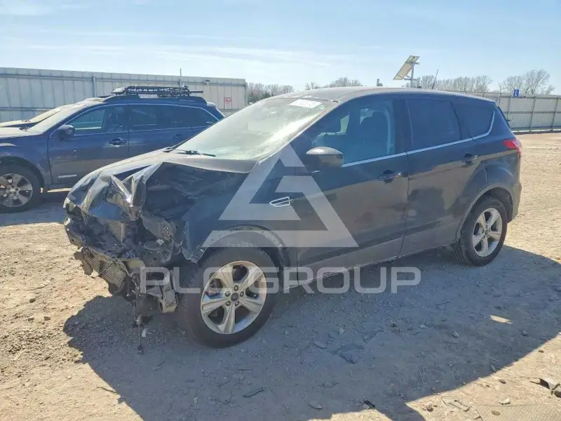 2016 Ford ESCAPE photo