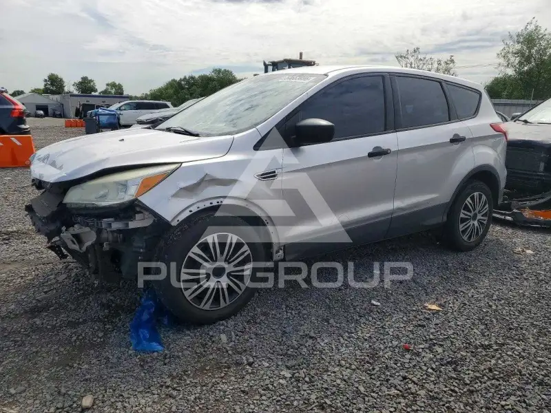 2016 Ford ESCAPE photo