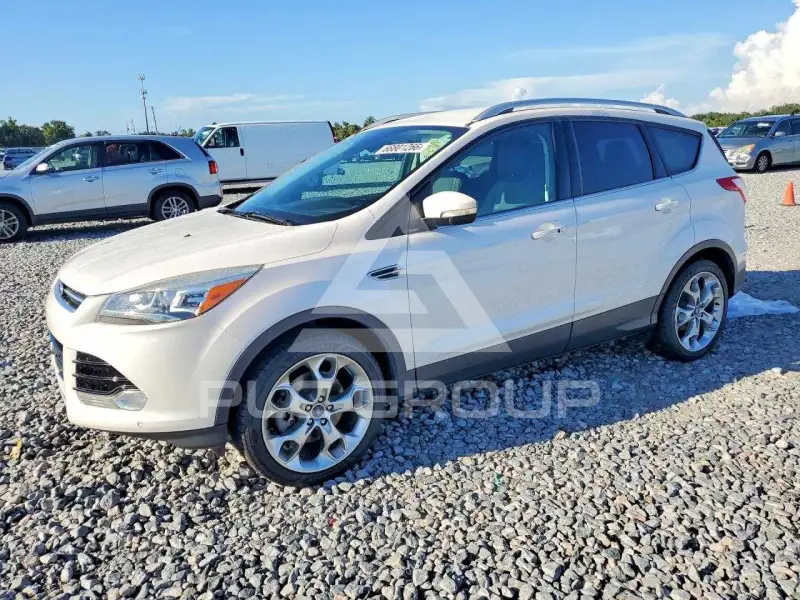 2016 Ford ESCAPE photo