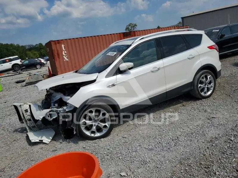 2016 Ford ESCAPE photo