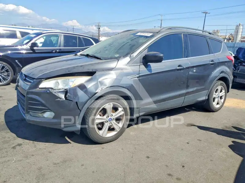 2016 Ford ESCAPE photo