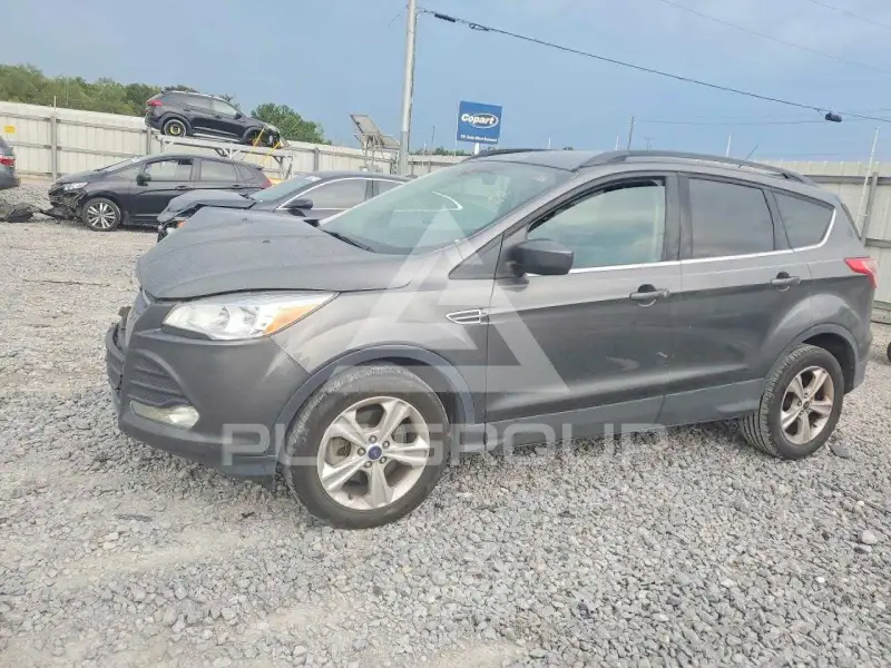 2016 Ford ESCAPE photo