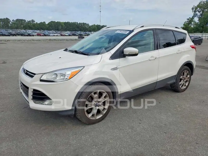 2016 Ford ESCAPE photo