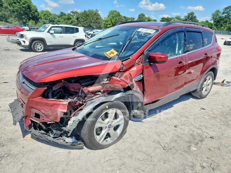 2016 Ford ESCAPE photo