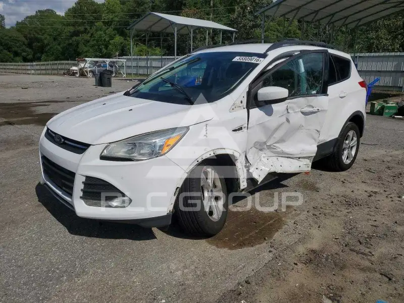 2016 Ford ESCAPE photo
