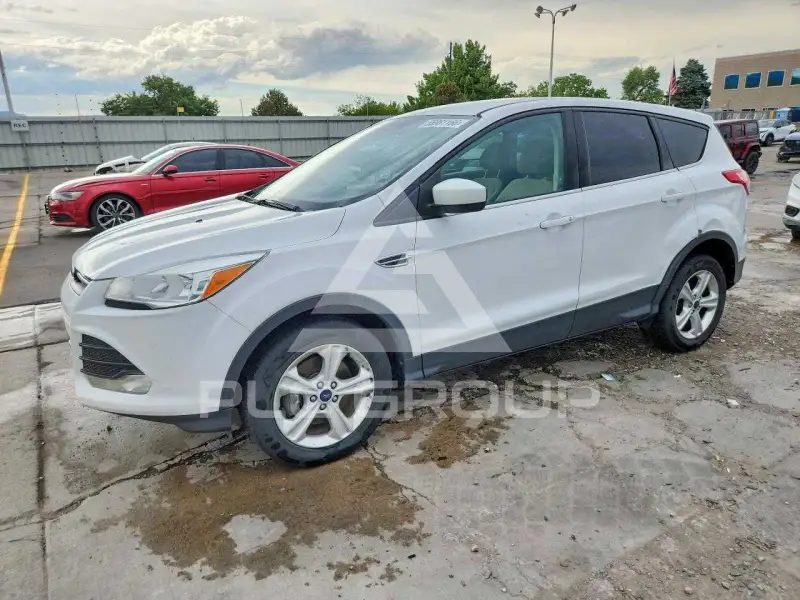 2016 Ford ESCAPE photo