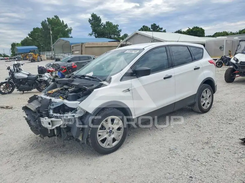 2016 Ford ESCAPE photo