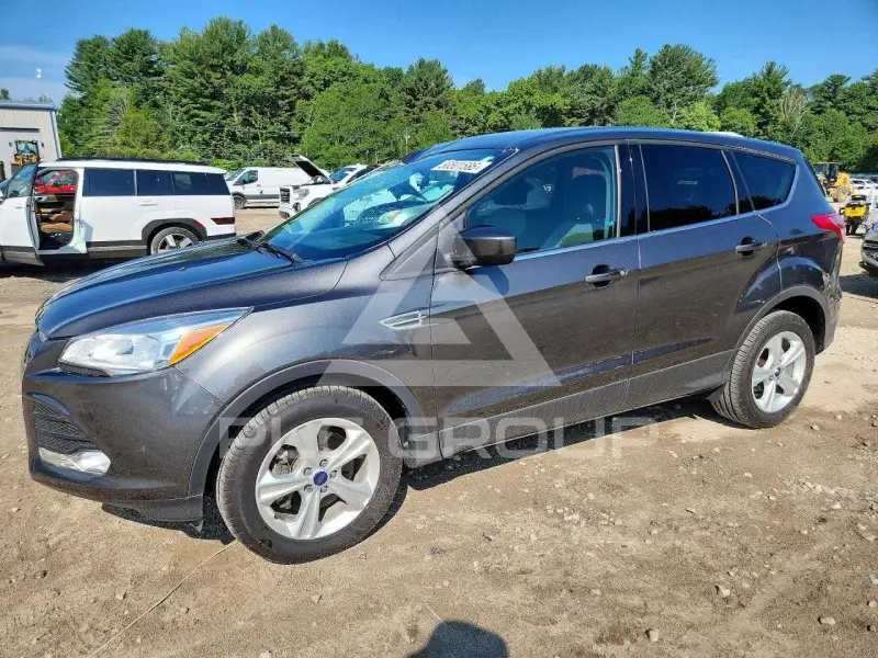 2016 Ford ESCAPE photo