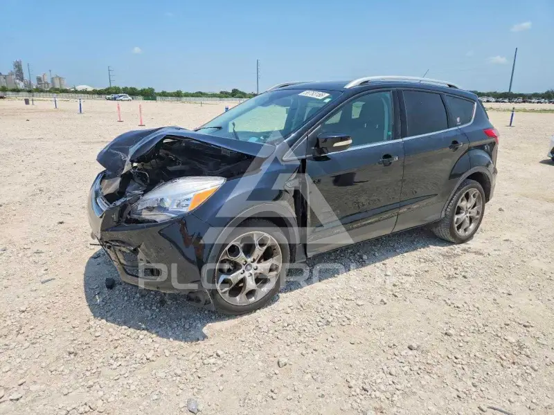2016 Ford ESCAPE photo