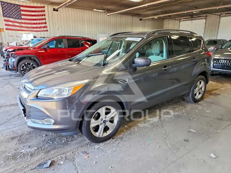 2016 Ford ESCAPE photo