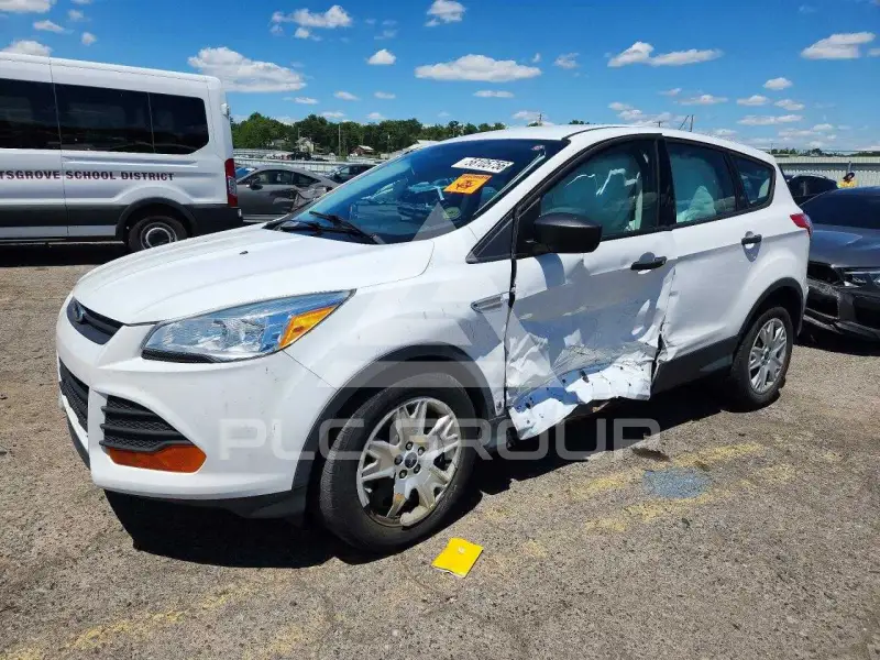 2016 Ford ESCAPE photo