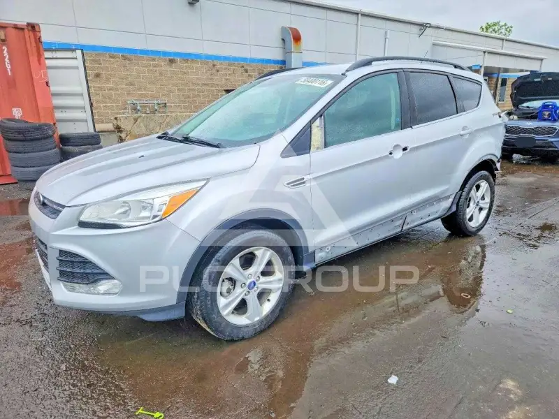 2016 Ford ESCAPE photo