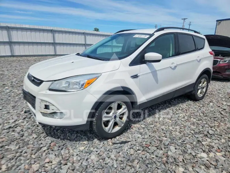 2016 Ford ESCAPE photo