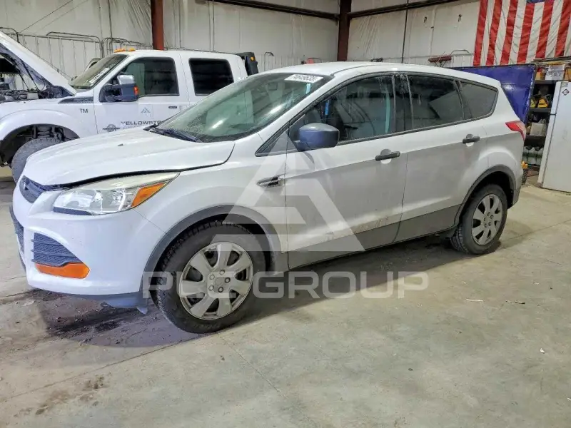 2016 Ford ESCAPE photo