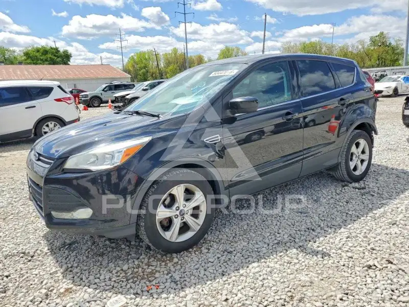 2016 Ford ESCAPE photo