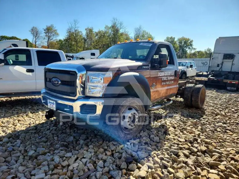 2016 Ford F-550 фото