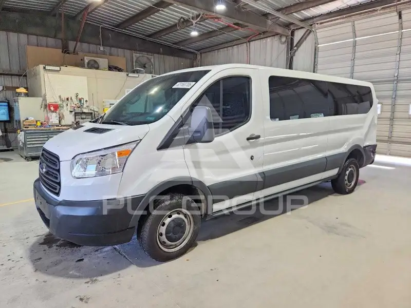 2016 Ford TRANSIT photo