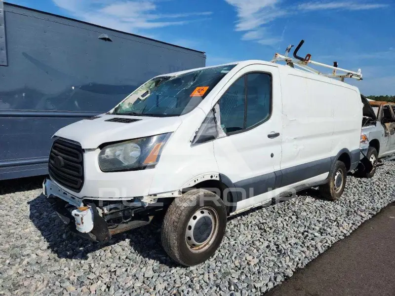 2016 Ford TRANSIT photo