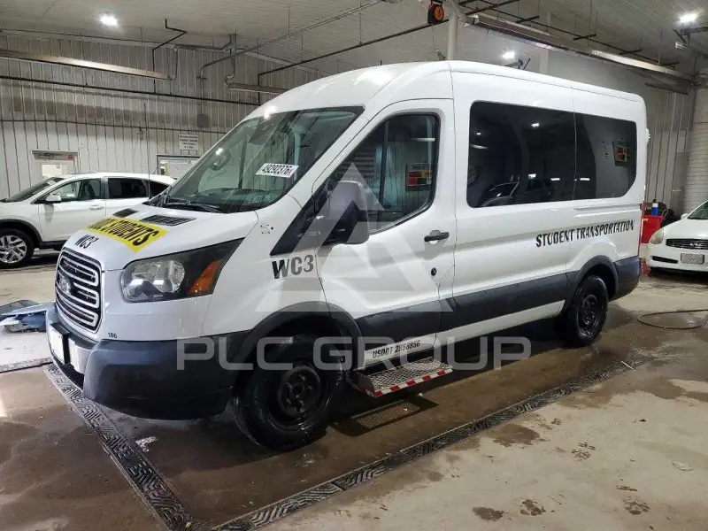 2016 Ford TRANSIT photo