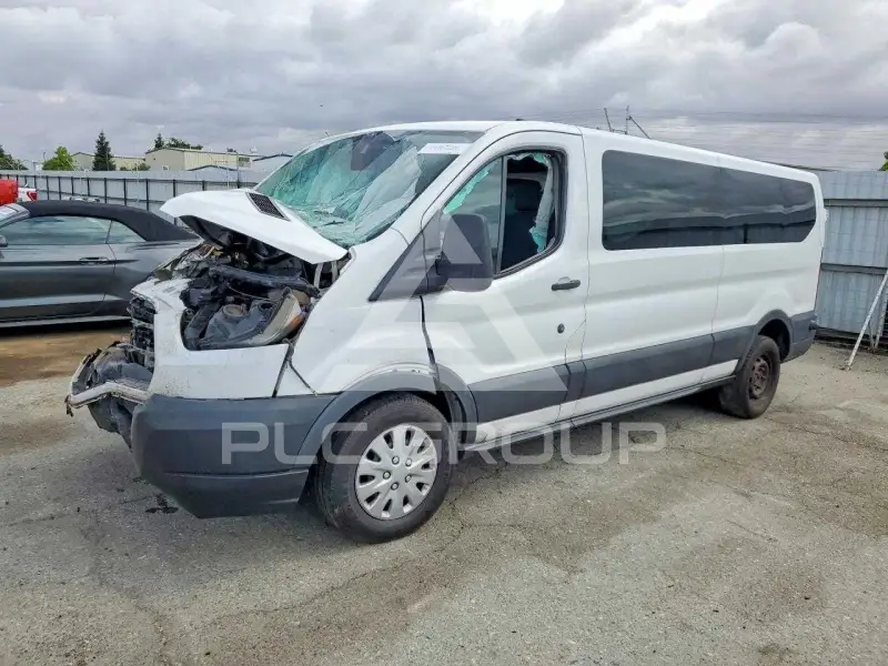 2016 Ford TRANSIT photo