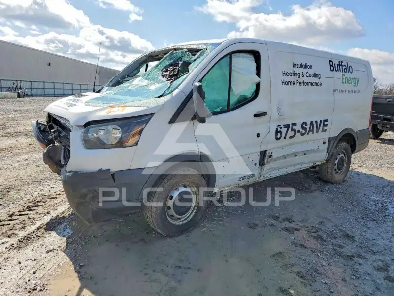 2016 Ford TRANSIT photo