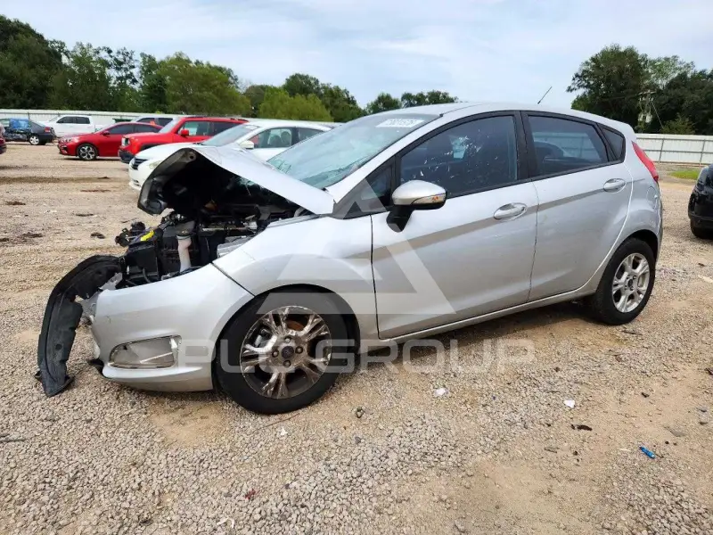 2016 Ford FIESTA фото