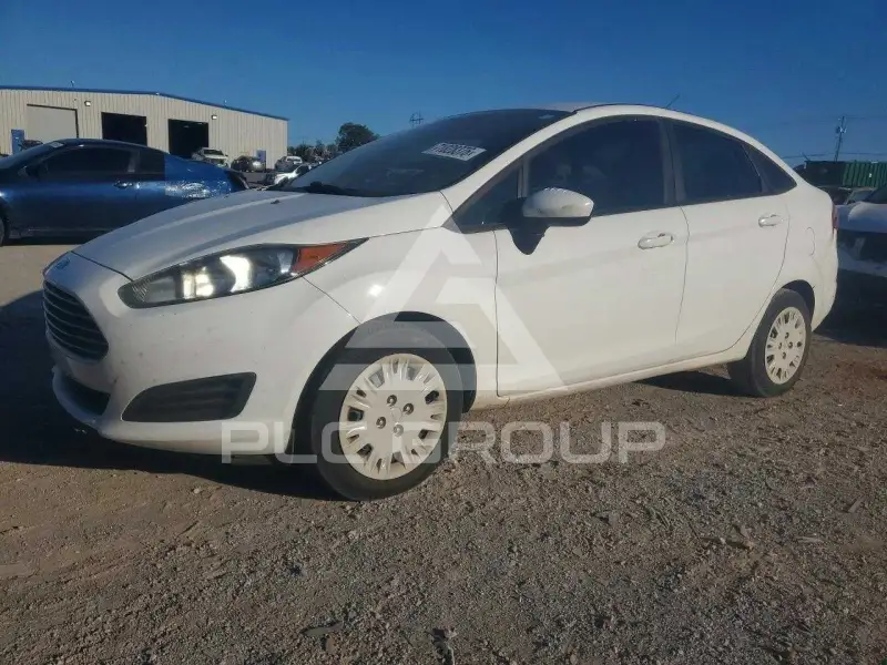 2016 Ford FIESTA photo