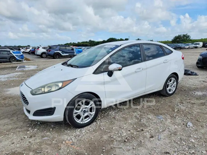 2016 Ford FIESTA photo