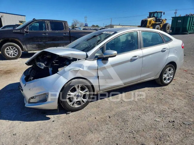 2016 Ford FIESTA фото