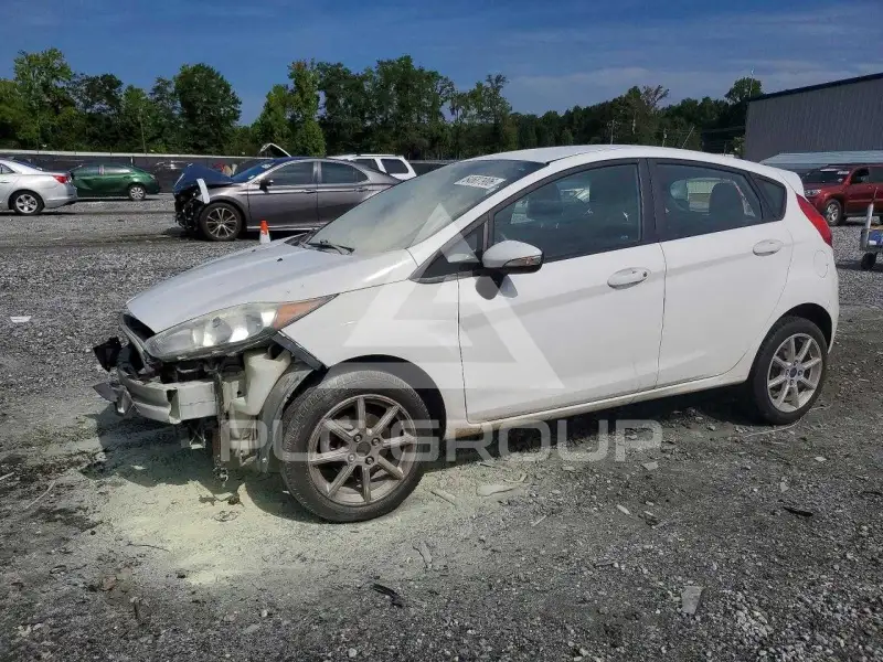 2016 Ford FIESTA photo