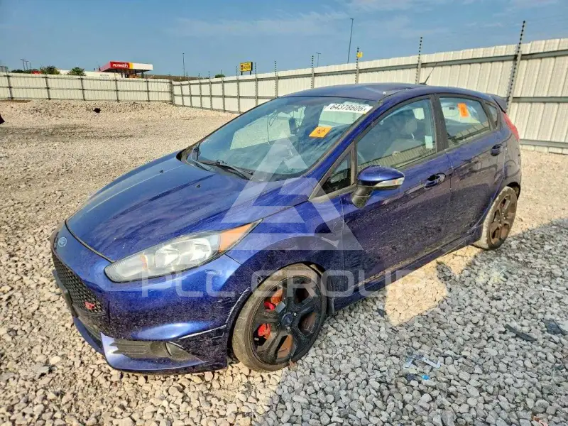 2016 Ford FIESTA фото