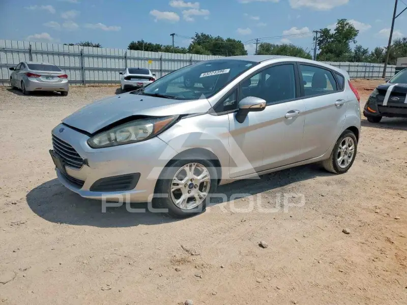2016 Ford FIESTA фото