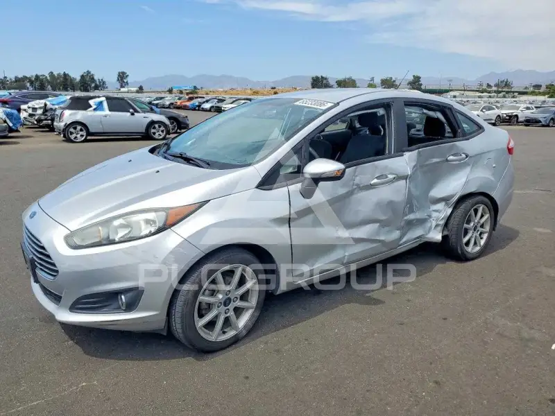 2016 Ford FIESTA фото