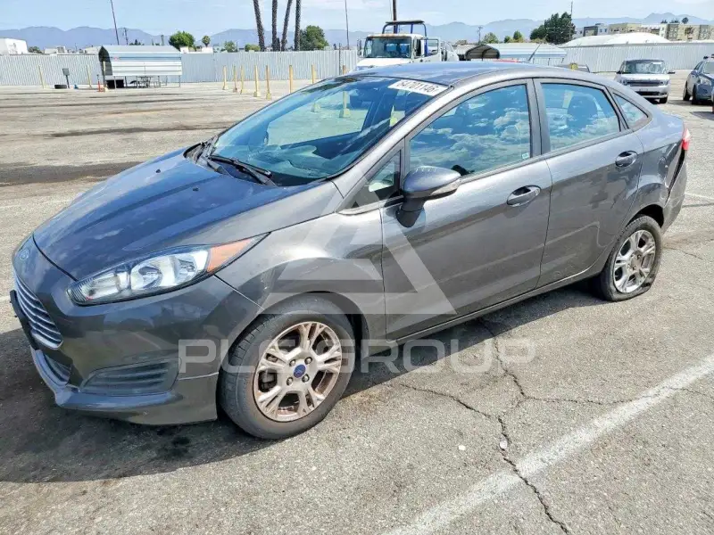 2016 Ford FIESTA photo