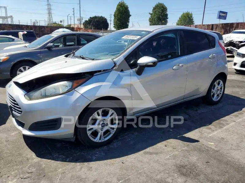 2016 Ford FIESTA фото