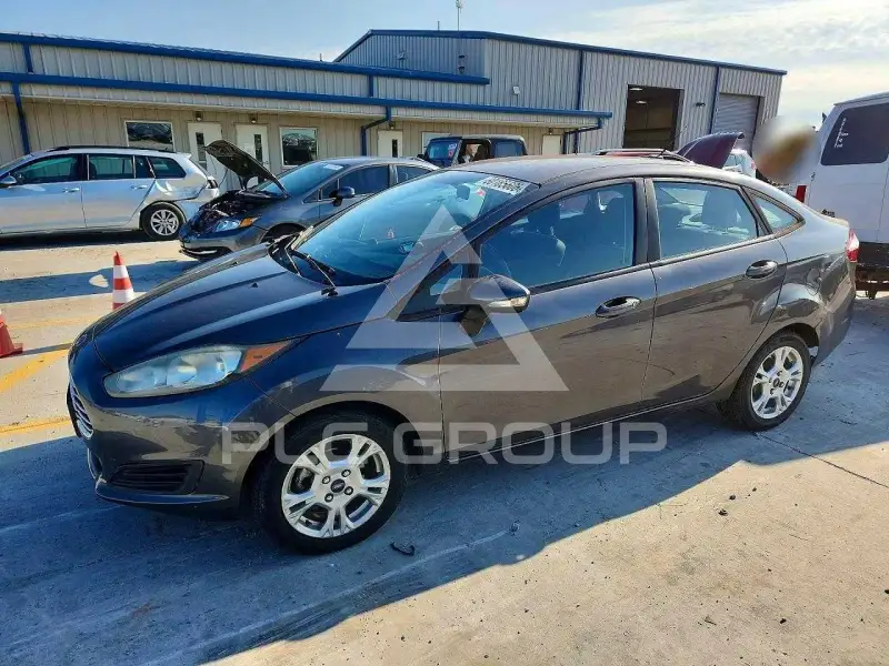 2016 Ford FIESTA фото