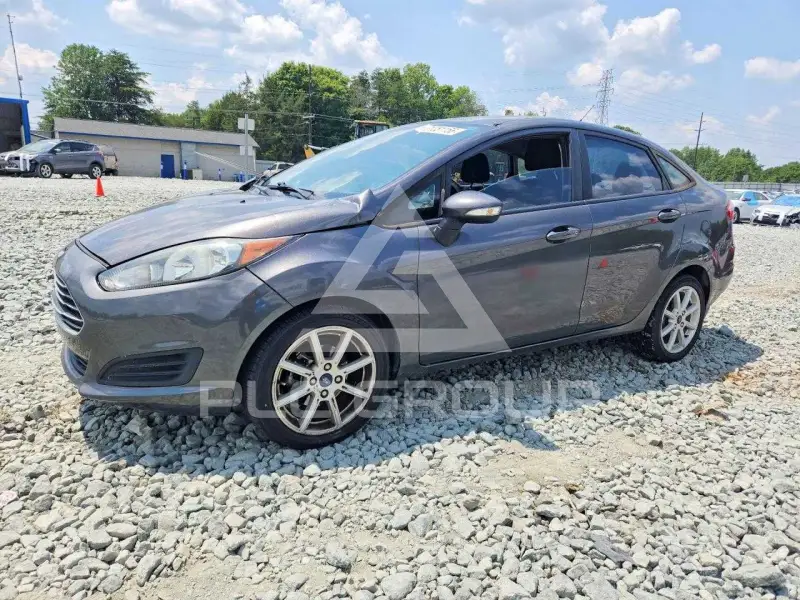 2016 Ford FIESTA фото