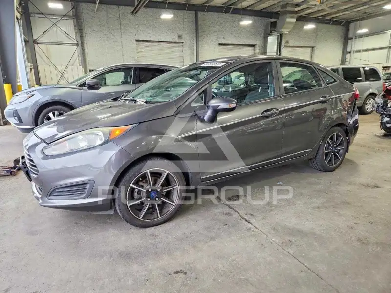2016 Ford FIESTA фото