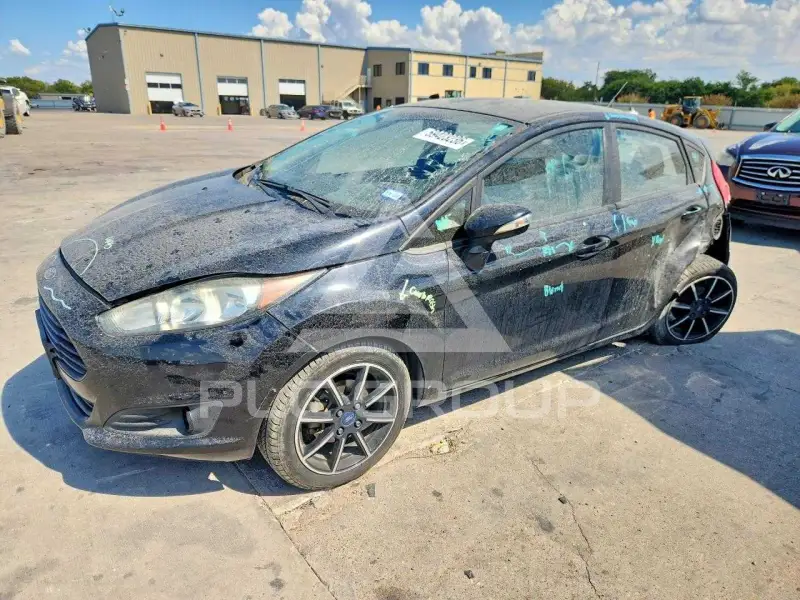 2016 Ford FIESTA фото