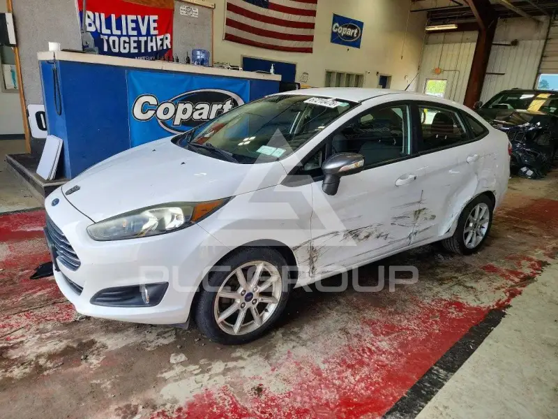 2016 Ford FIESTA photo