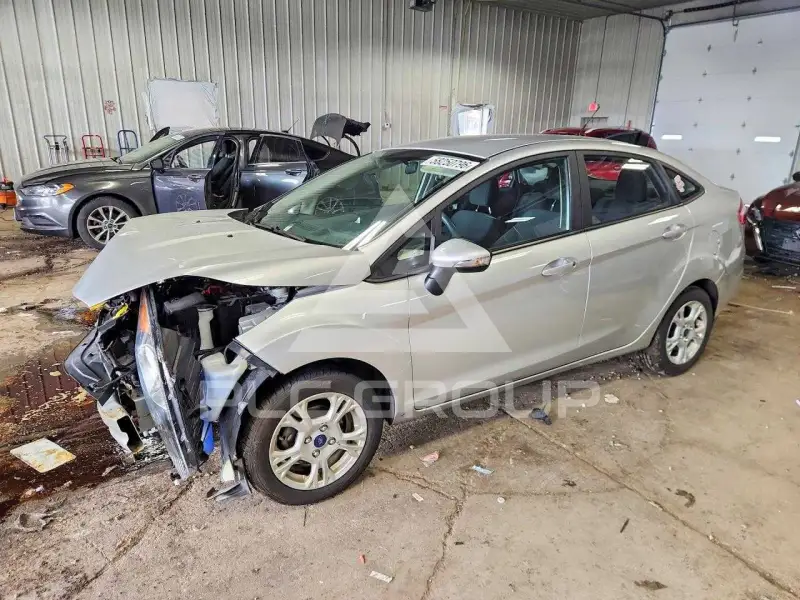 2016 Ford FIESTA photo