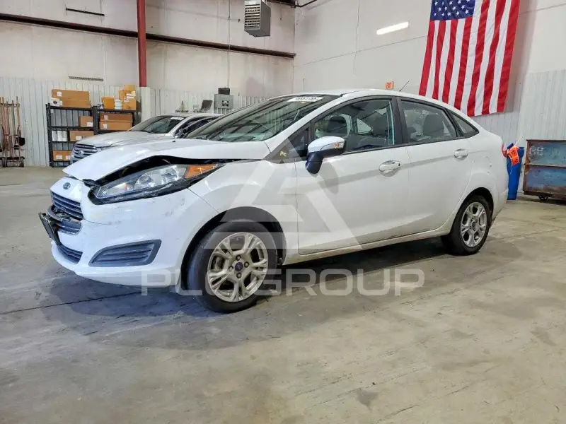 2016 Ford FIESTA фото
