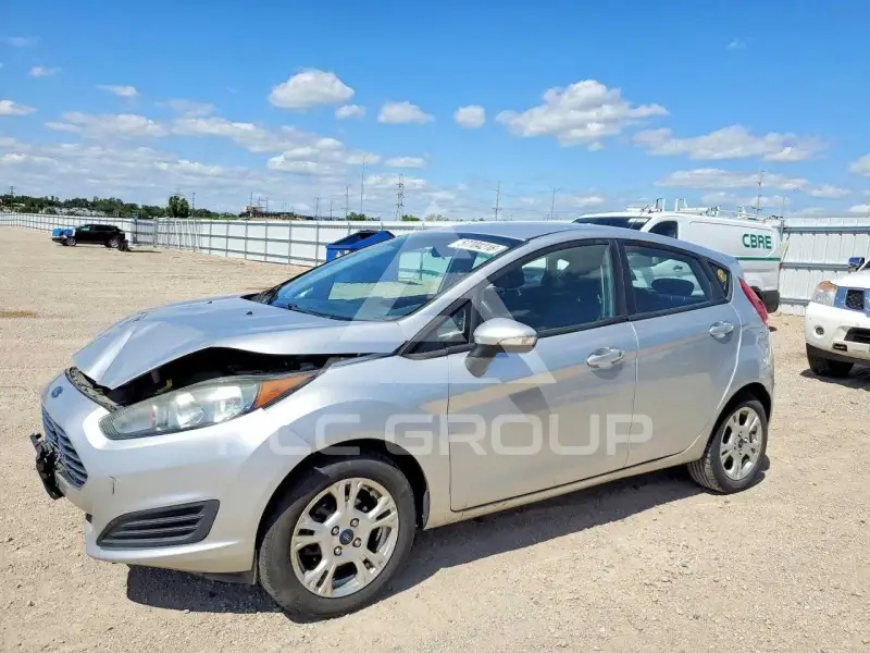 2016 Ford FIESTA фото